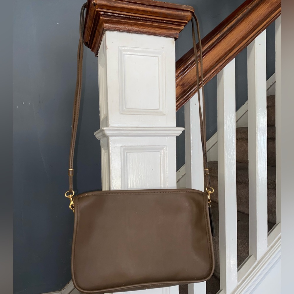 Empire-Orr Brown Shoulder Bag